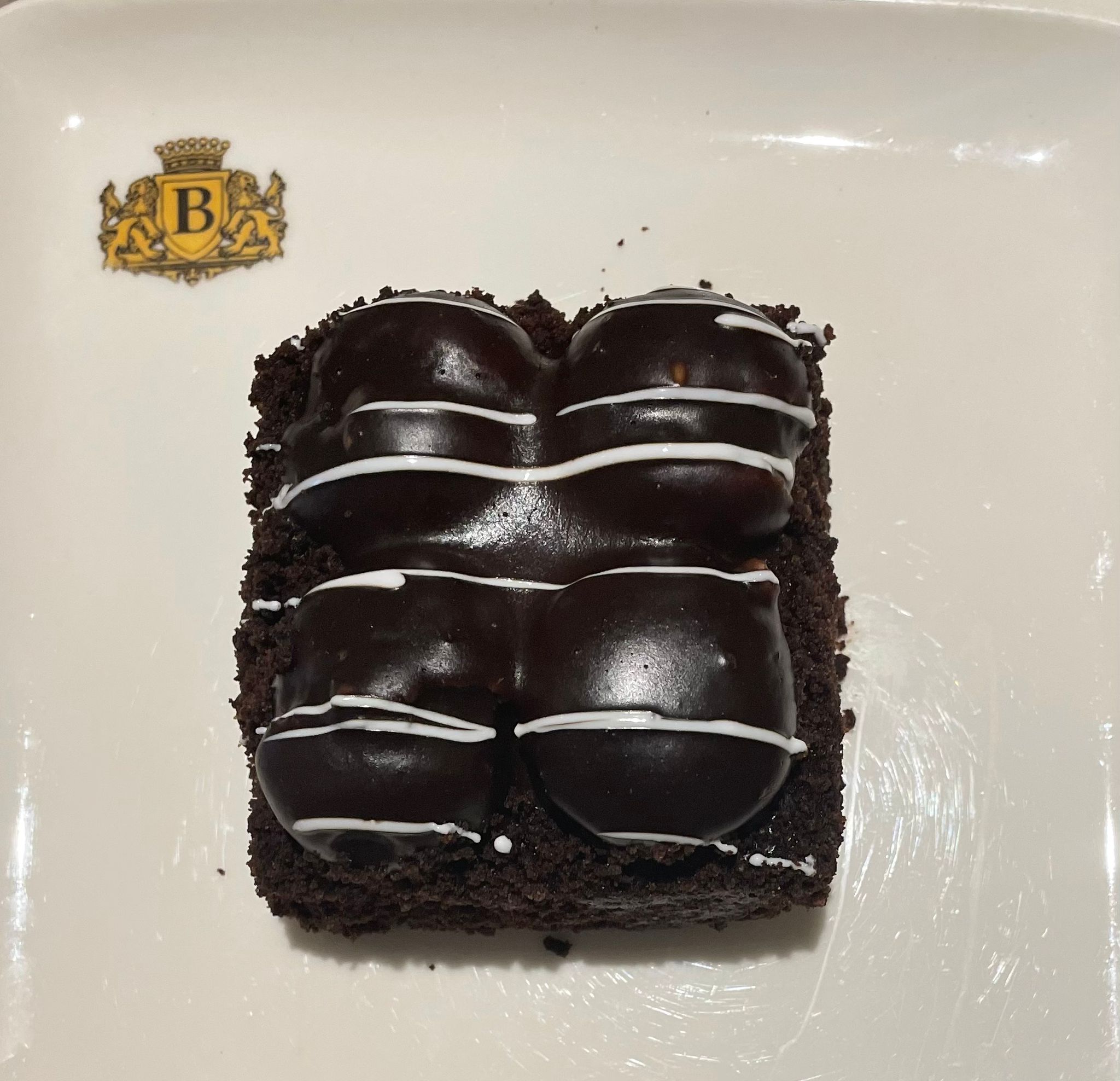 Profiterollü Pasta