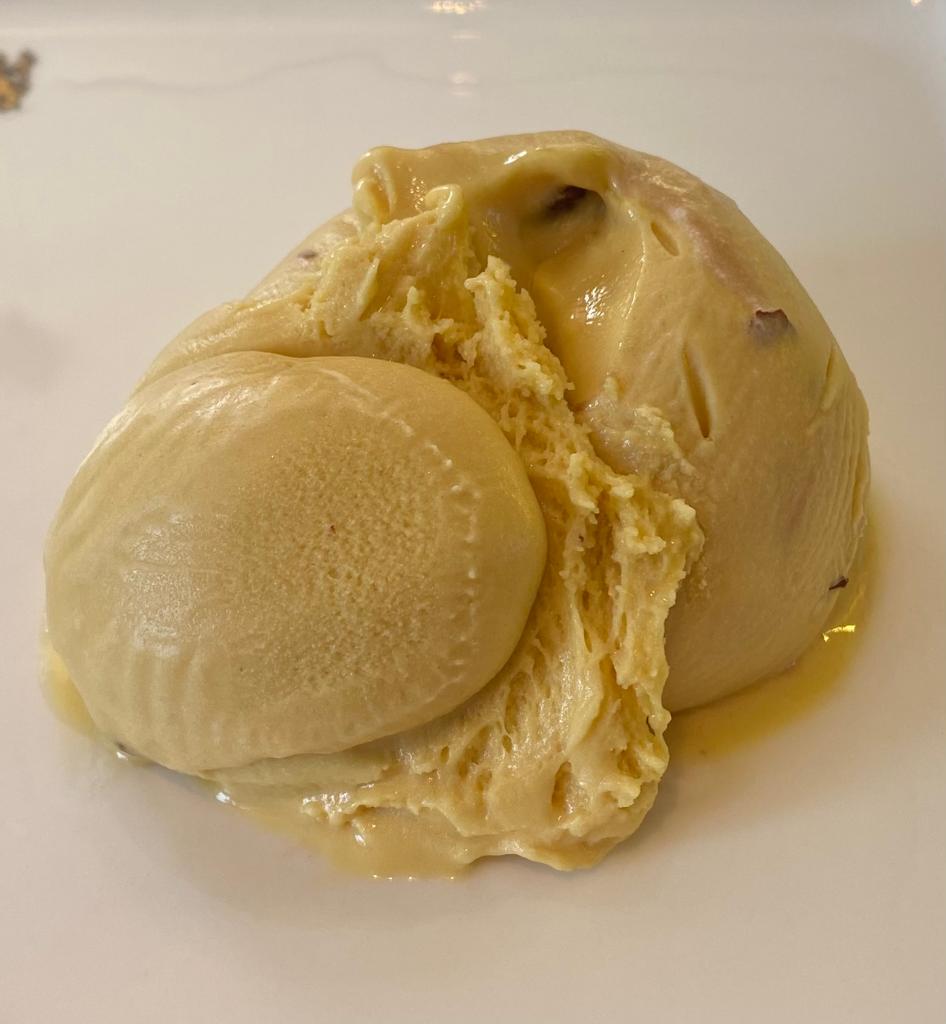Ice Cream 1 Ball (Caramel)